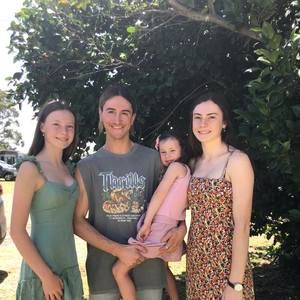 Meet your Posher, Annie